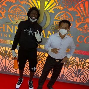 Meet your Posher, Dion